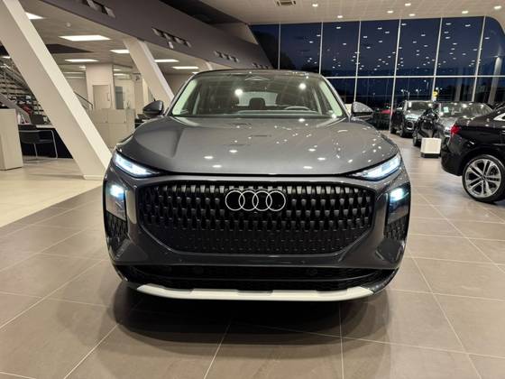 AUDI Q3 2.0 TFSI GASOLINA SPORTBACK LAUNCH EDITION QUATTRO S TRONIC AUDI Q3 2.0 TFSI GASOLINA SPORTBACK LAUNCH EDITION QUATTRO S TRONIC